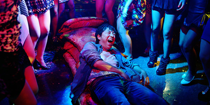 We want to go to this guy's parties.